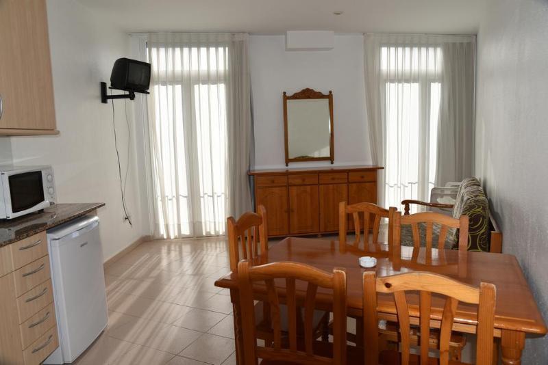 Ar Dosjoimi Apartments Lloret de Mar Esterno foto